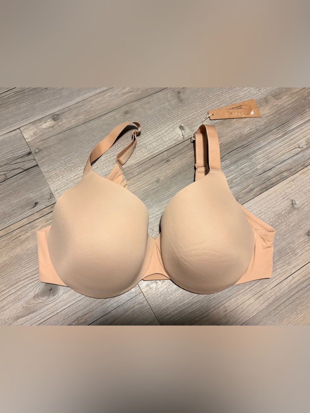 SKIMS Kim Kardashian smoothing intimates full coverage bra 36D new with tag
